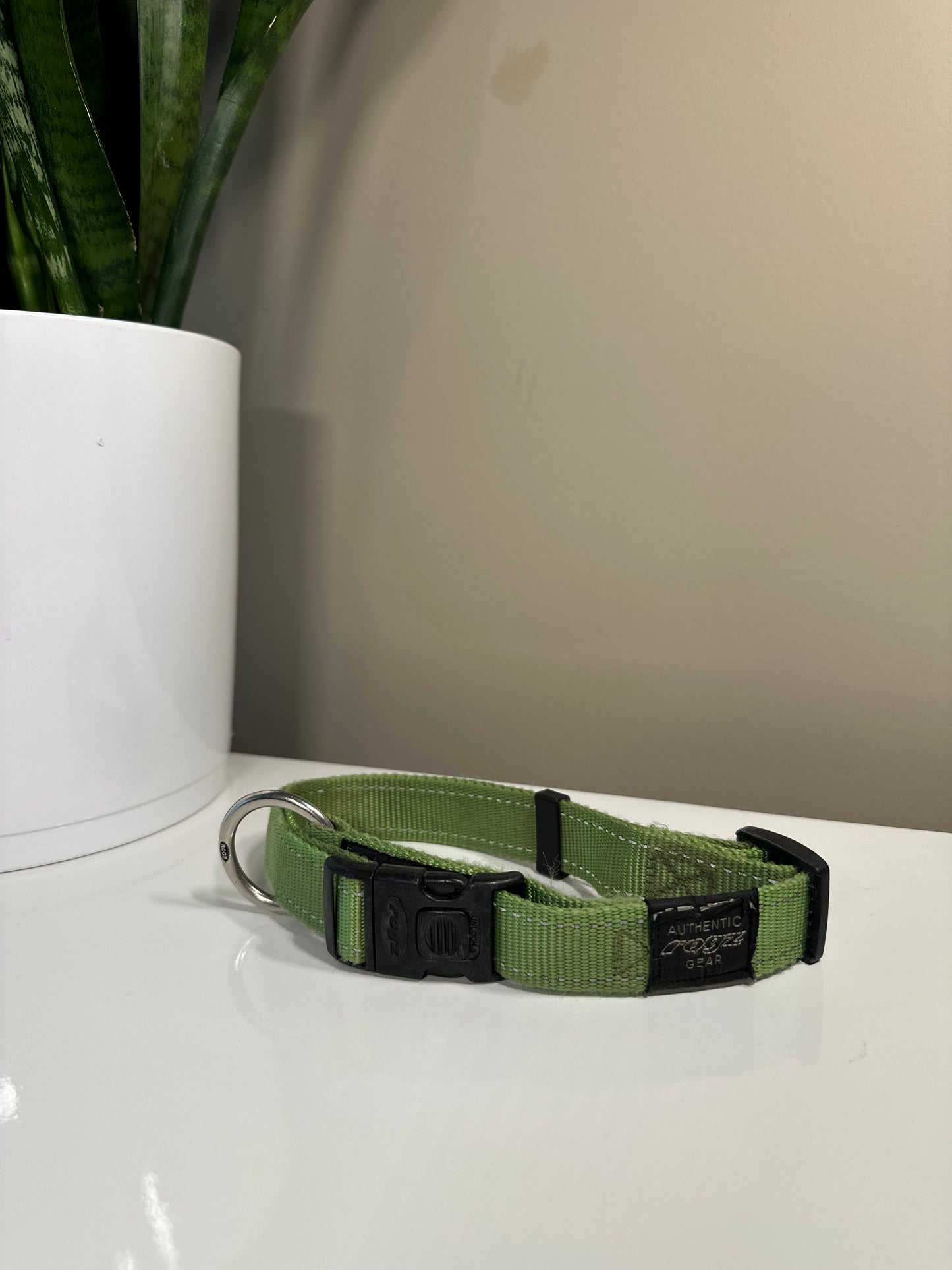 Rogz Collar XL with Safety Lock (17-27.5)