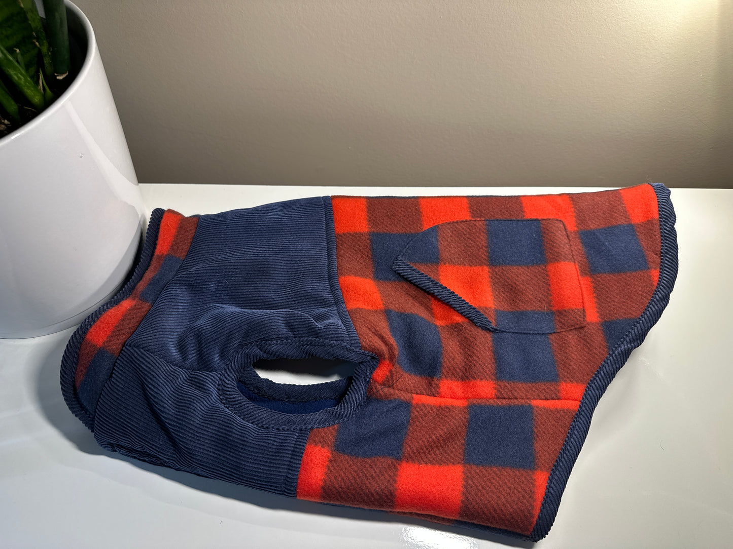 Top Paw 15 inch Sweater