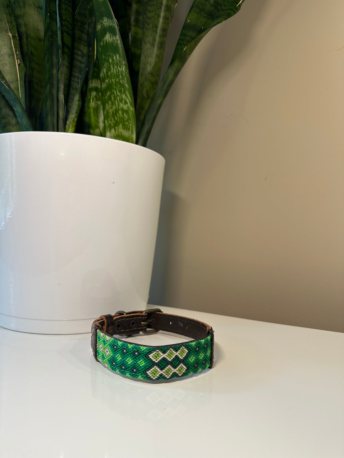 AMOR Handmade Stitched Collar- Green